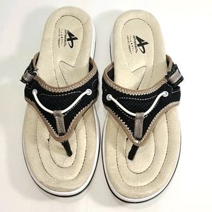 Athletech | Shoes | Athletech Memo Tech Thong Sandals Size 9 | Poshmark